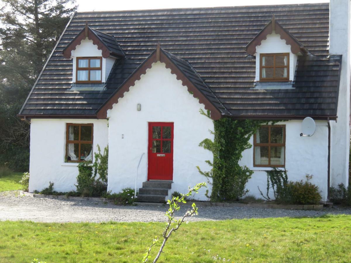 Heatherhill Farm Cottage In Letterfrack Beside Connemara National Park المظهر الخارجي الصورة